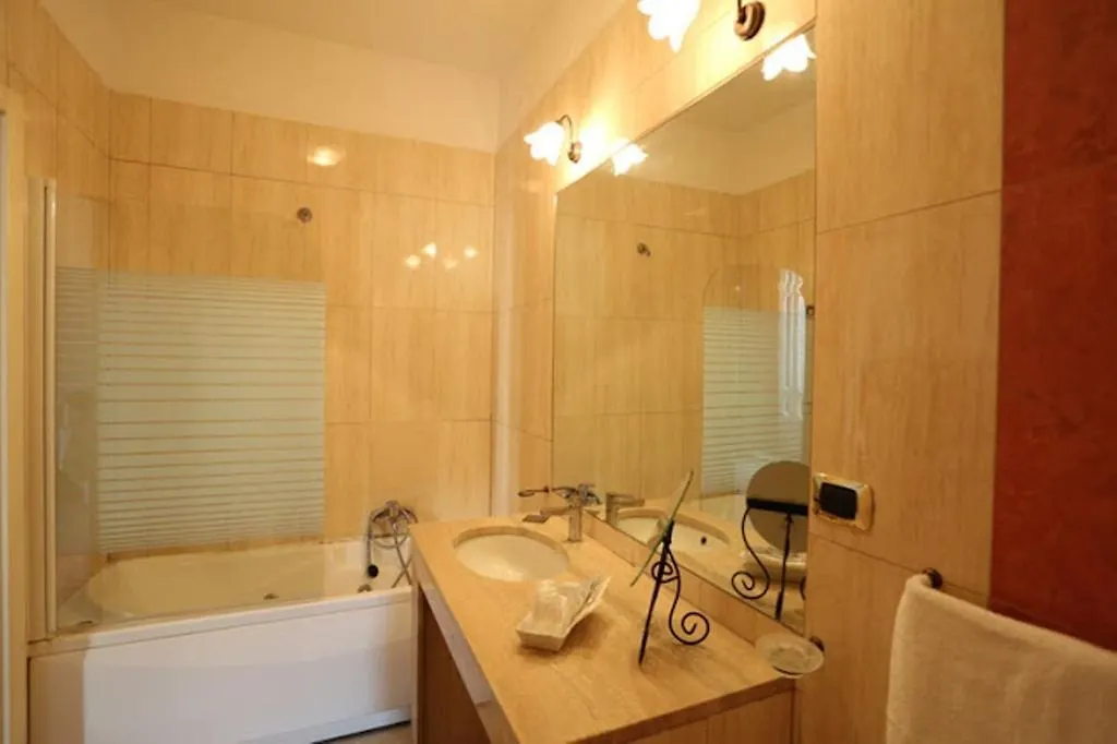 *** Guest house Bovio Suite Naples Italy